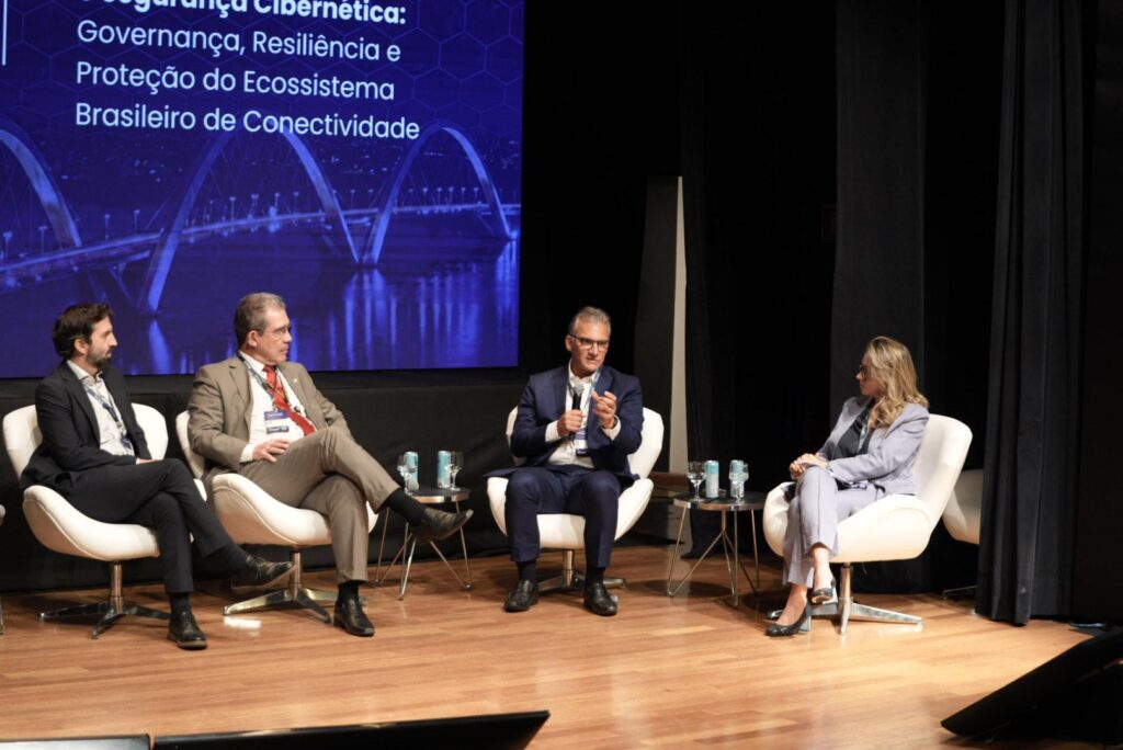 EVENTO - EAF apresenta avanços da segunda fase da Rede Privativa Móvel do Governo Federal